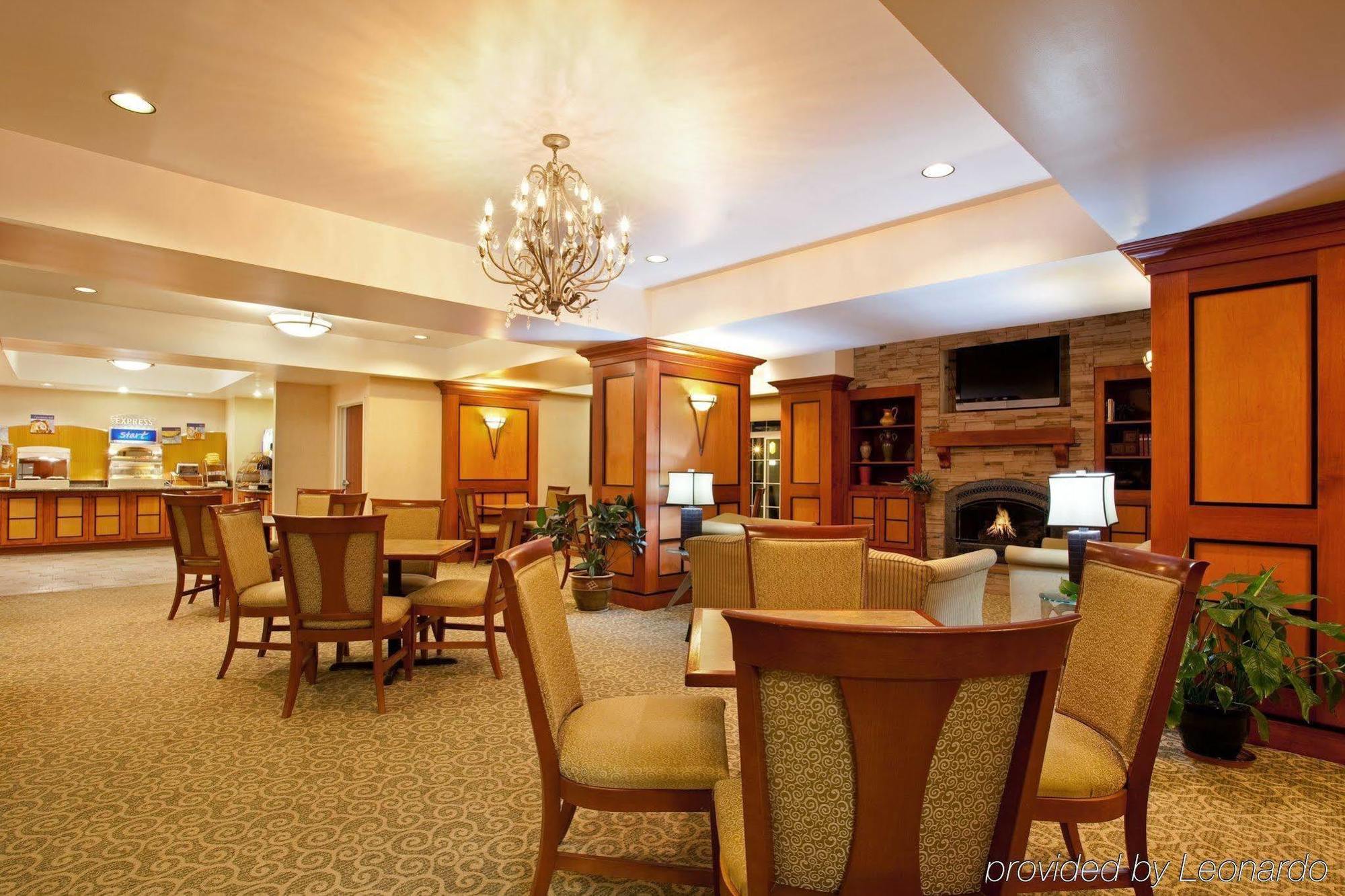 Holiday Inn Express & Suites Danville, An Ihg Hotel Ristorante foto